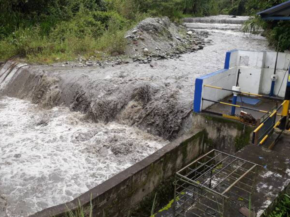 Suspenden el servicio de agua en Ibagué