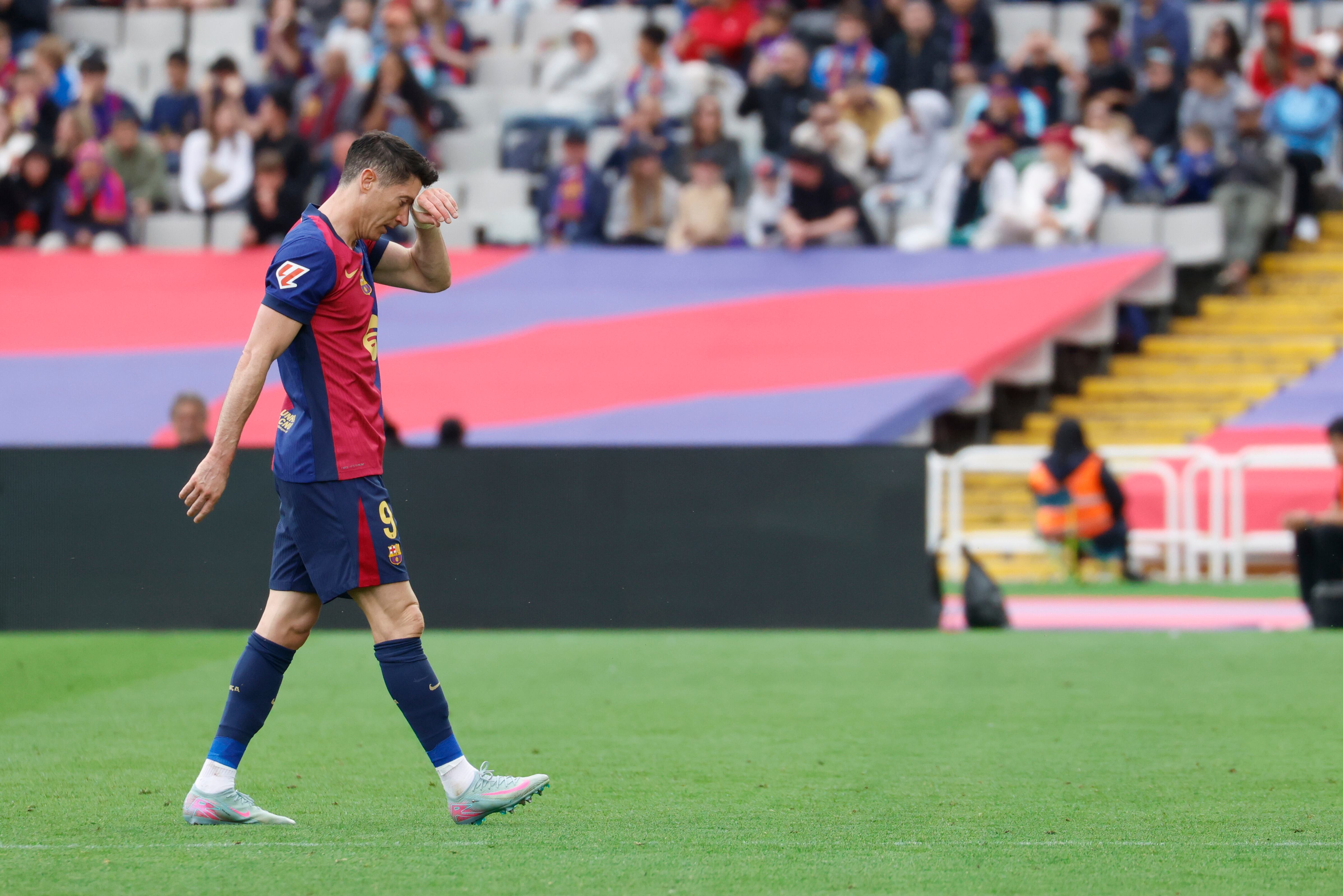  El delantero del Barcelona Robert Lewandowski  EFE/Marta Perez