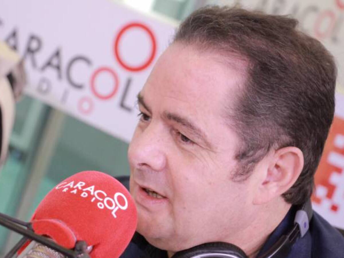 Vargas Lleras propone retomar las fumigaciones aéreas sobre cultivos ilícitos