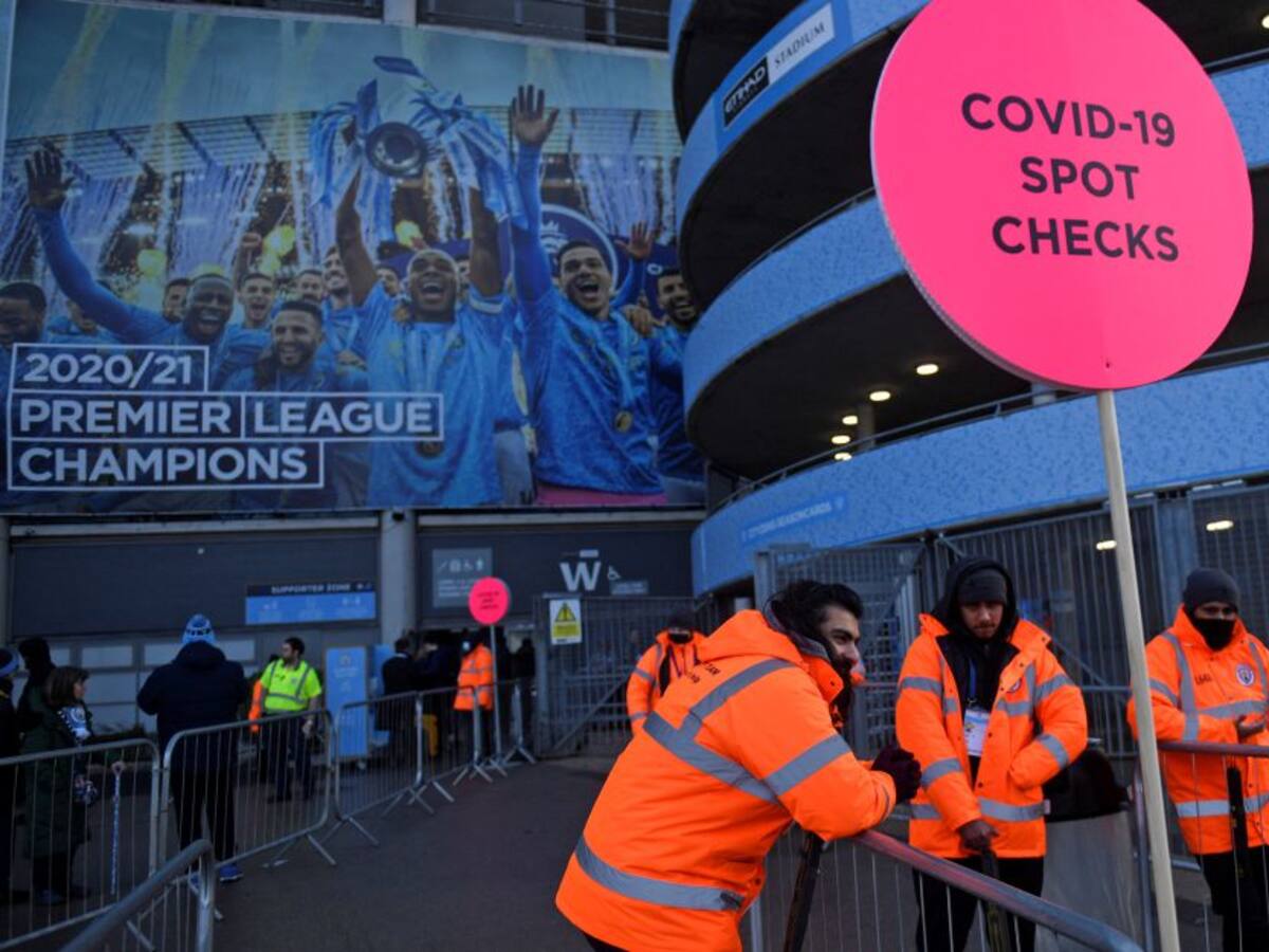 Chelsea, Tottenham y United en partidos afectados de Premier por COVID-19