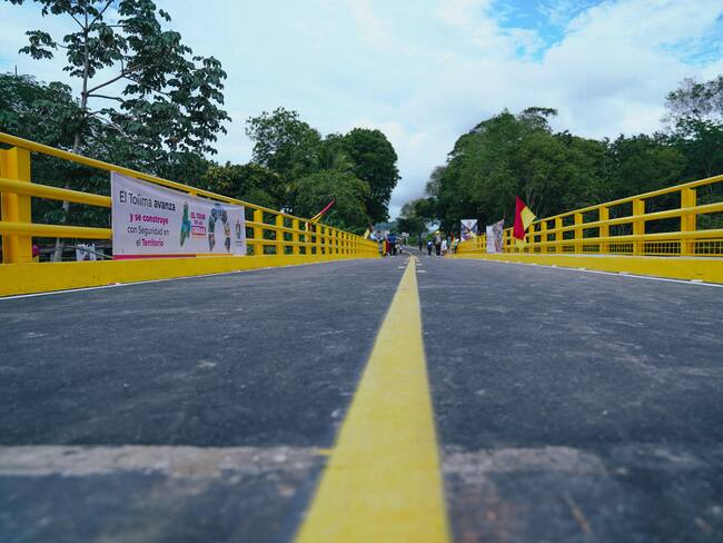 Nuevo puente en la vía Ambalema-Palobayo en Tolima
