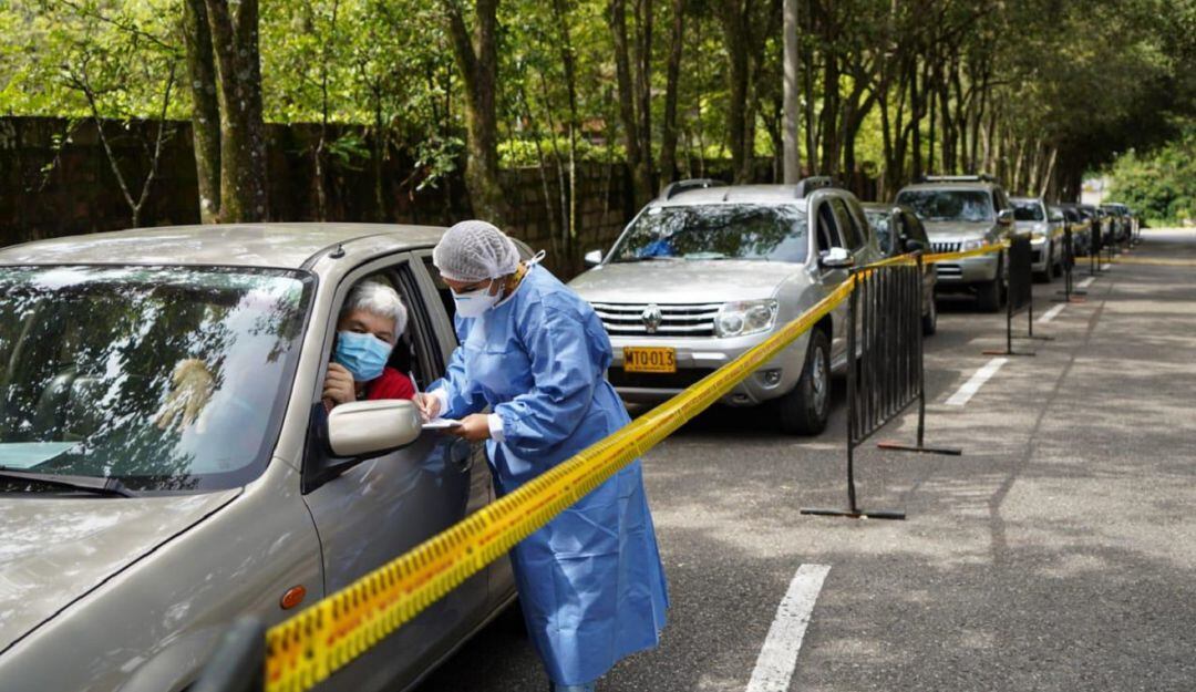 La Universidad Santo Tomas se pronuncia sobre posible venta de vacunas