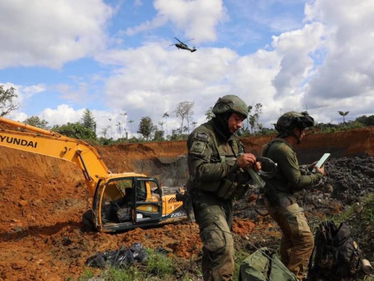 Amazonas: Ejército intensifica operaciones contra minería ilegal y disidencias de ‘Mordisco’