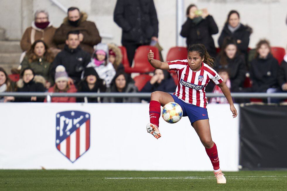 Participó con la Selección Colombia en el Mundial Sub-17 de 2012 y el Mundial de Canadá 2015. Además, fue campeona de la Liga con Independiente Santa Fe en el 2017 y medalla de oro en los Panamericanos 2019.