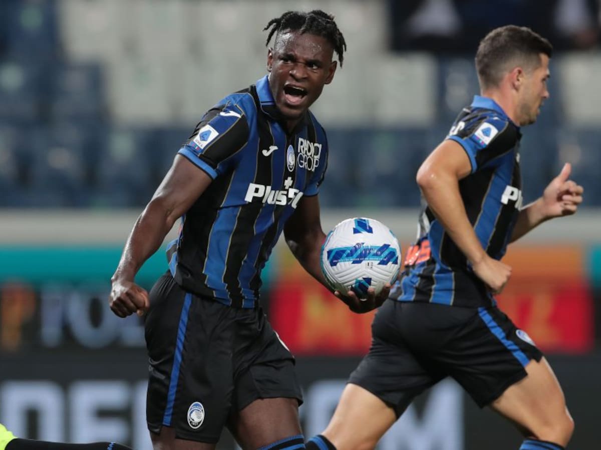 Duván Zapata regresó con gol, pero no pudo evitar la derrota del Atalanta