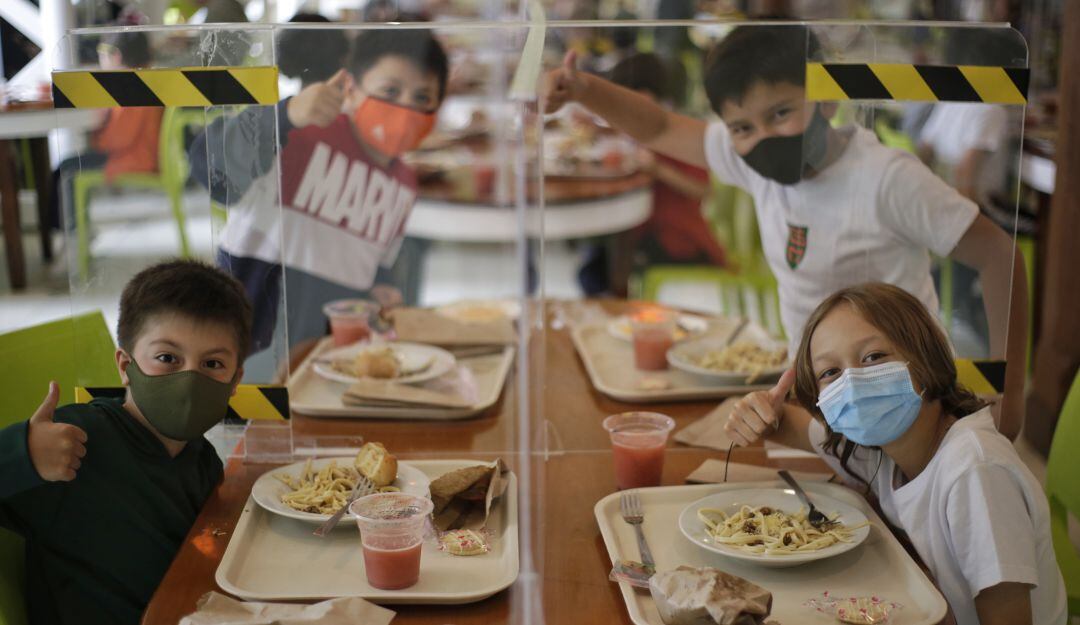 A segundo debate el proyecto que prohibiría bebidas azucaradas en colegios