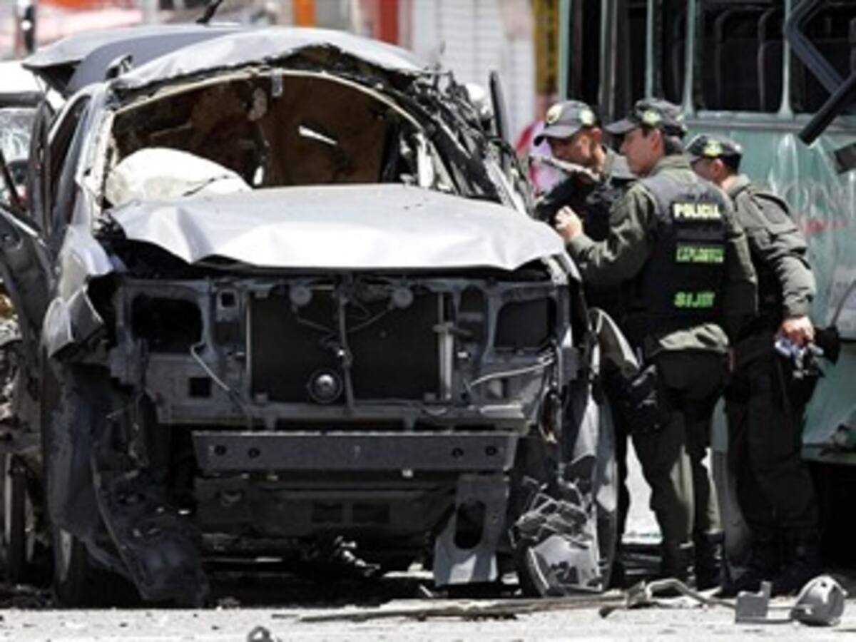 A 54 asciende el número de heridos tras la explosión en Bogotá, oficialmente hay dos muertos. Vea las identidades