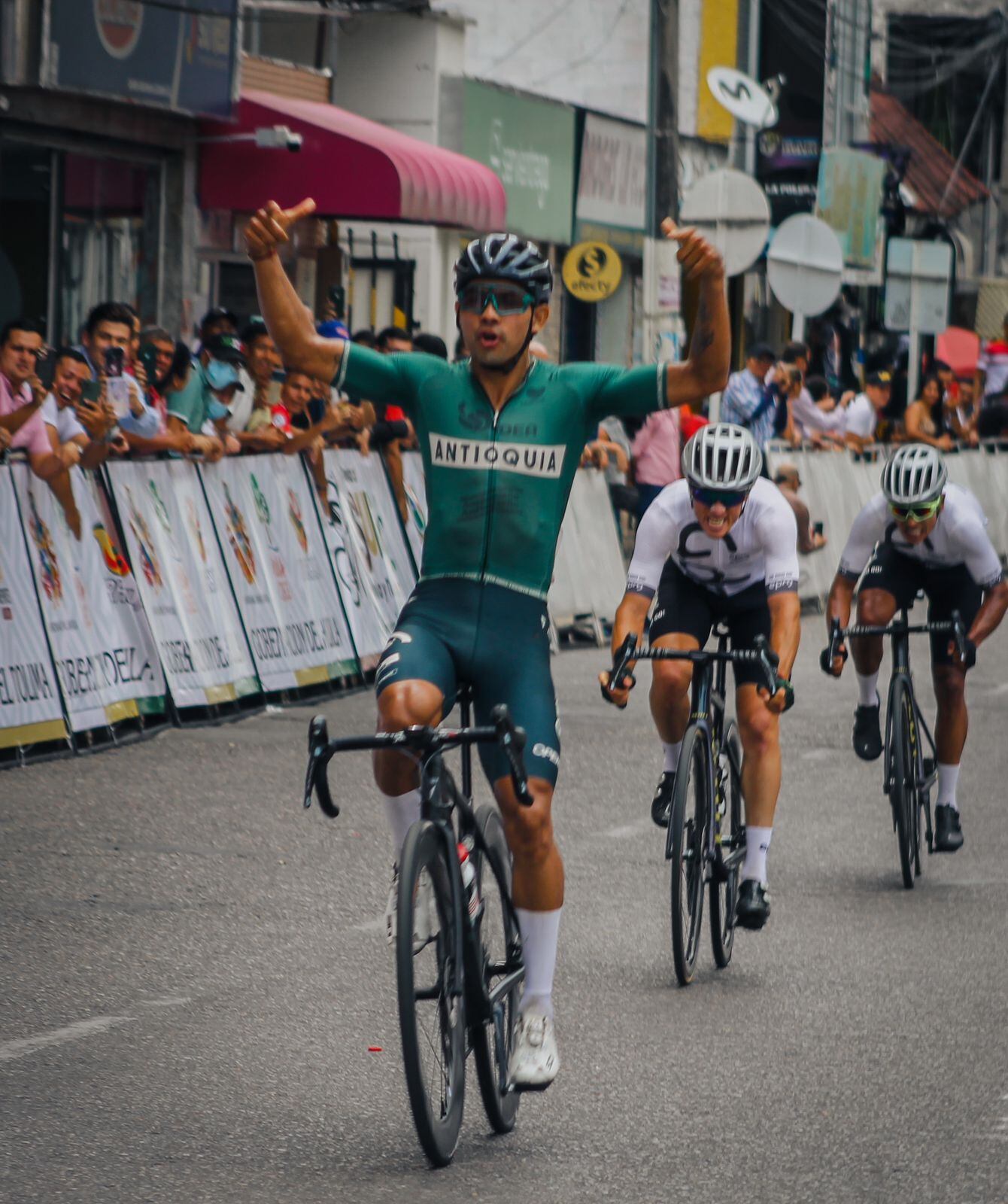 El mejor huilense durante el primer día de carrera fue Juan Pablo Rojas del Team INDERHUILA.