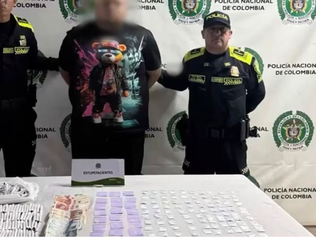 Dejan en libertad a hombre que usaba control remoto para manipular caleta con droga en Chapinero. Foto: Policía.