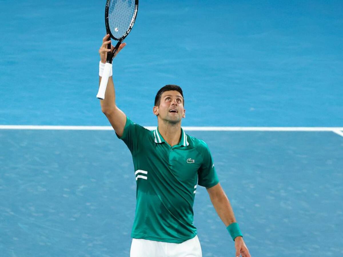 Djokovic vence a Zverev y se clasifica a semifinal del Abierto de Australia