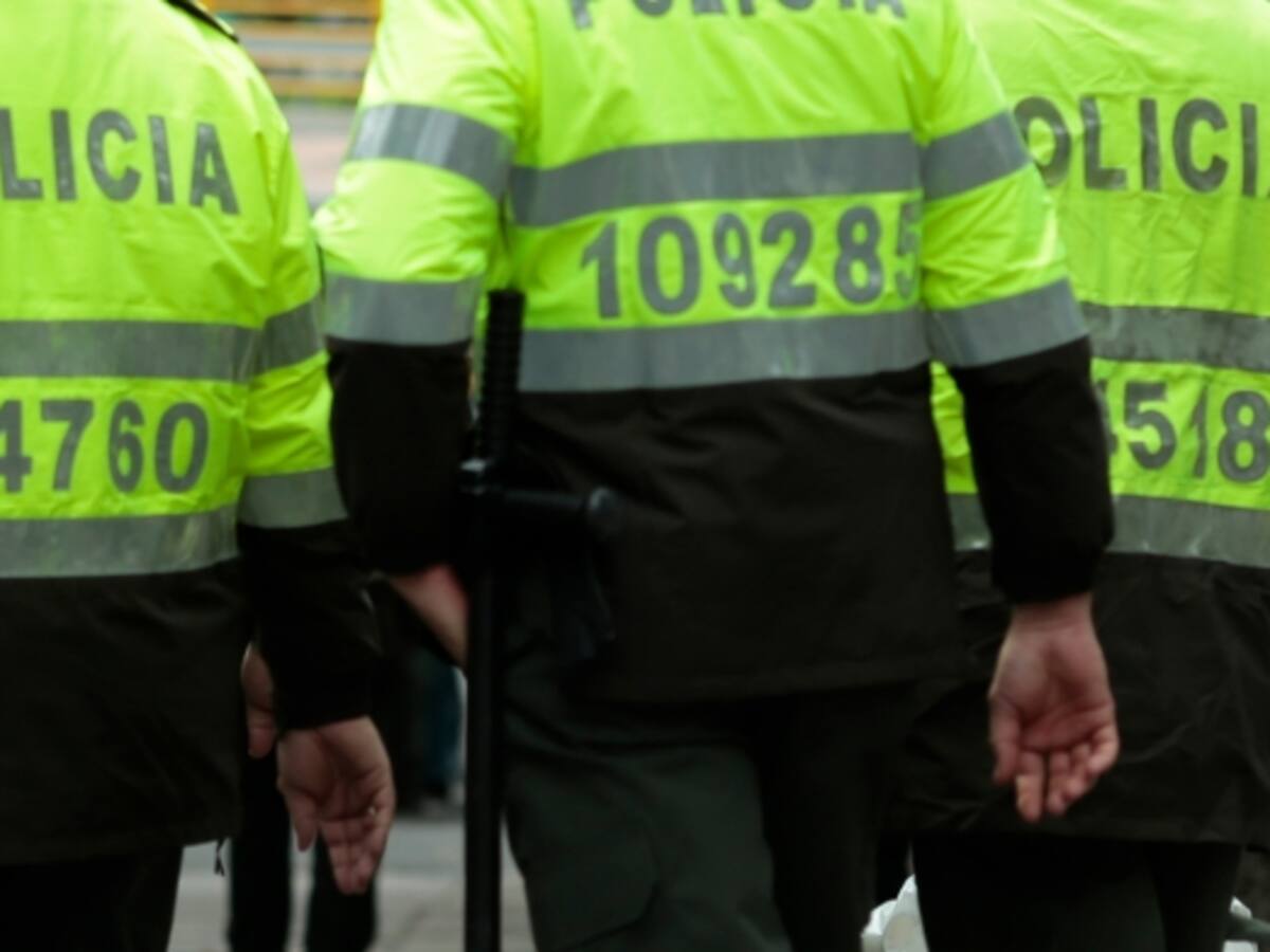 Capturan a cinco policías acusados de integrar una red de corrupción en Valle de Aburrá