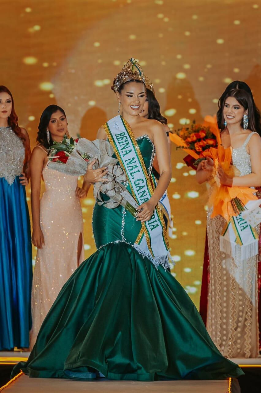 Liz Dayana Núñez, nueva Reina Nacional de la Ganadería.