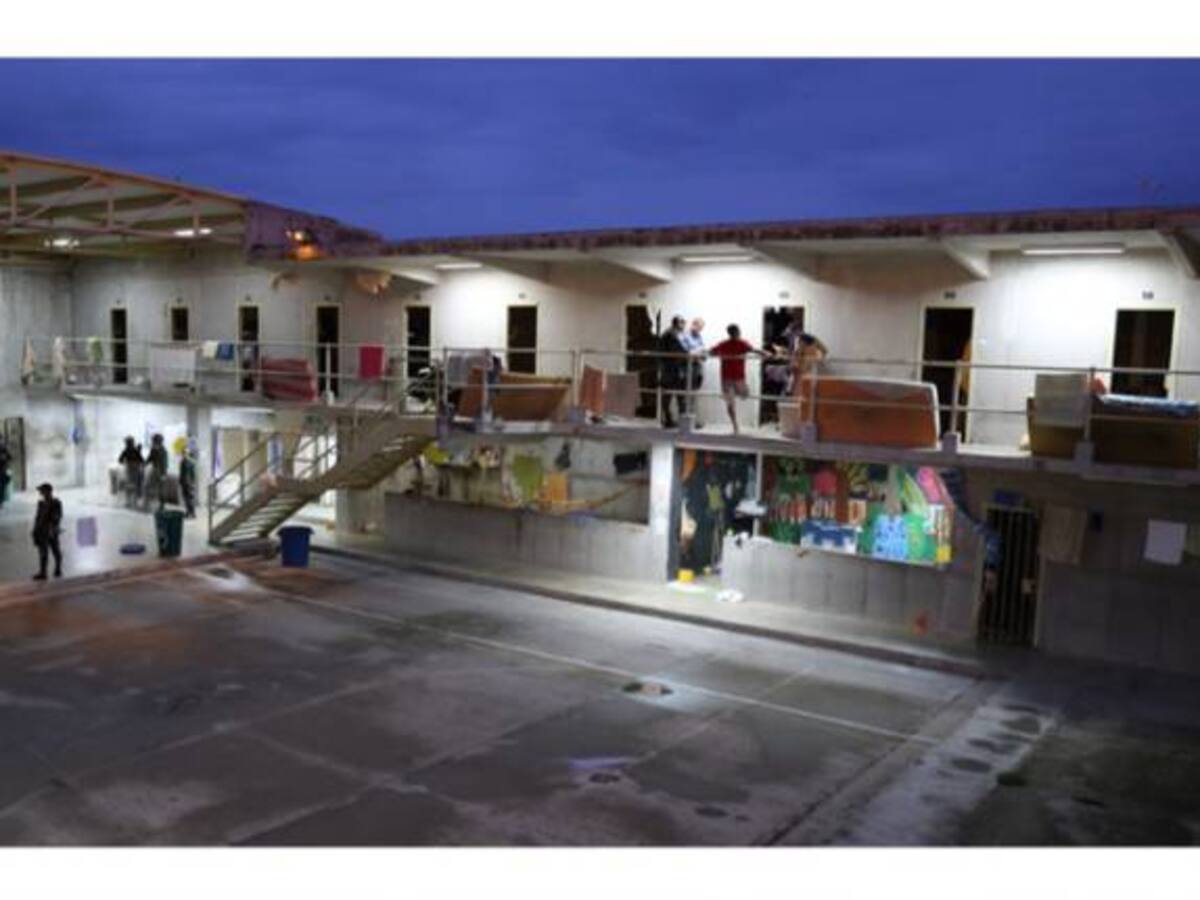 Más de 300 internos están en huelga de hambre en la cárcel Doña Juana