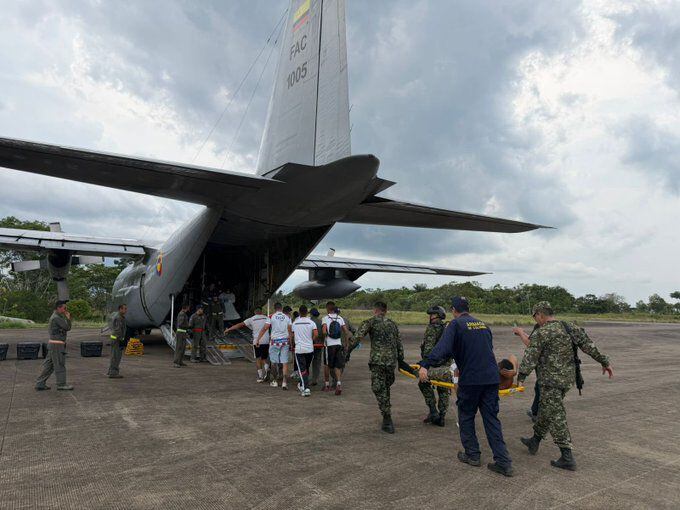 Fuerzas Militares atienden emergencia en Puerto Leguízamo en Putumayo. Foto: Fuerzas Militares