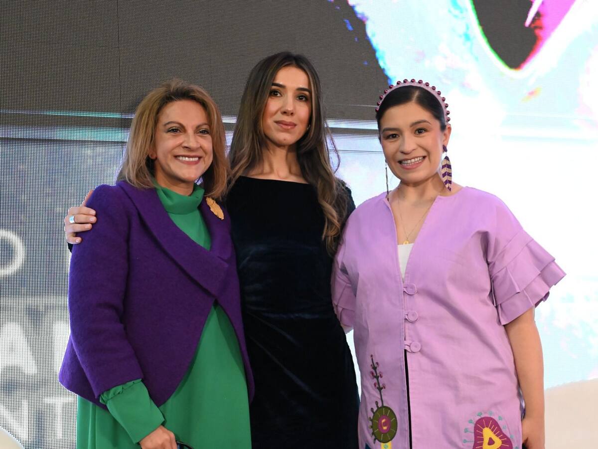 “Las mujeres no necesitan que hablen por ellas, sino que las escuchen”: Nadia Murad, Nobel de Paz