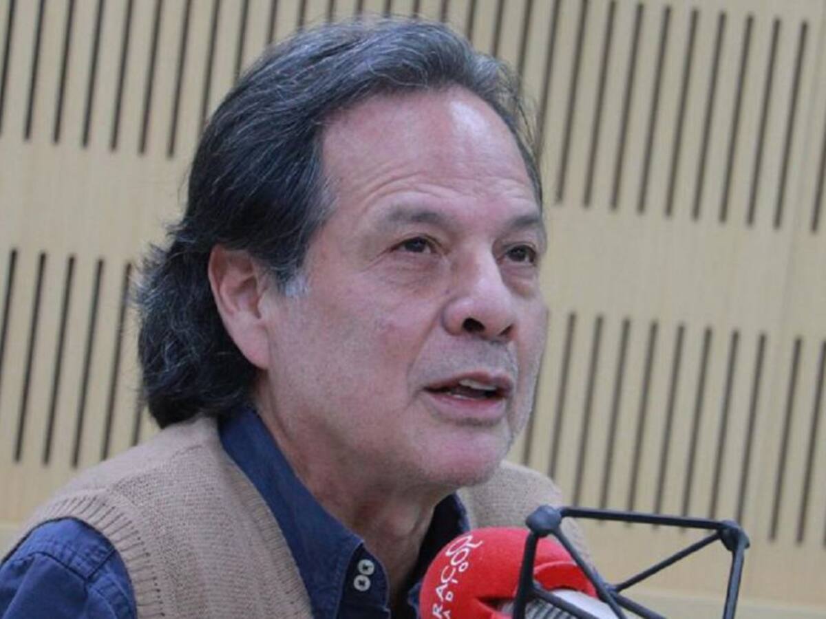 Celebrar el bicentenario con la legalización de la marihuana: Parra