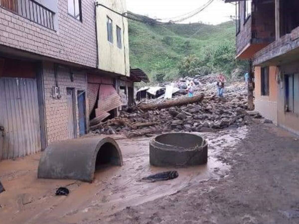 Tres quebradas se desbordaron y afectaron a cien familias en Briceño