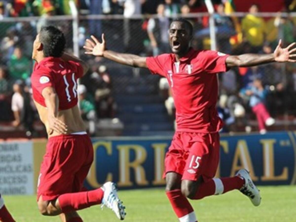 Bolivia y Perú empataron 1-1 y no se hicieron daño en las Eliminatorias