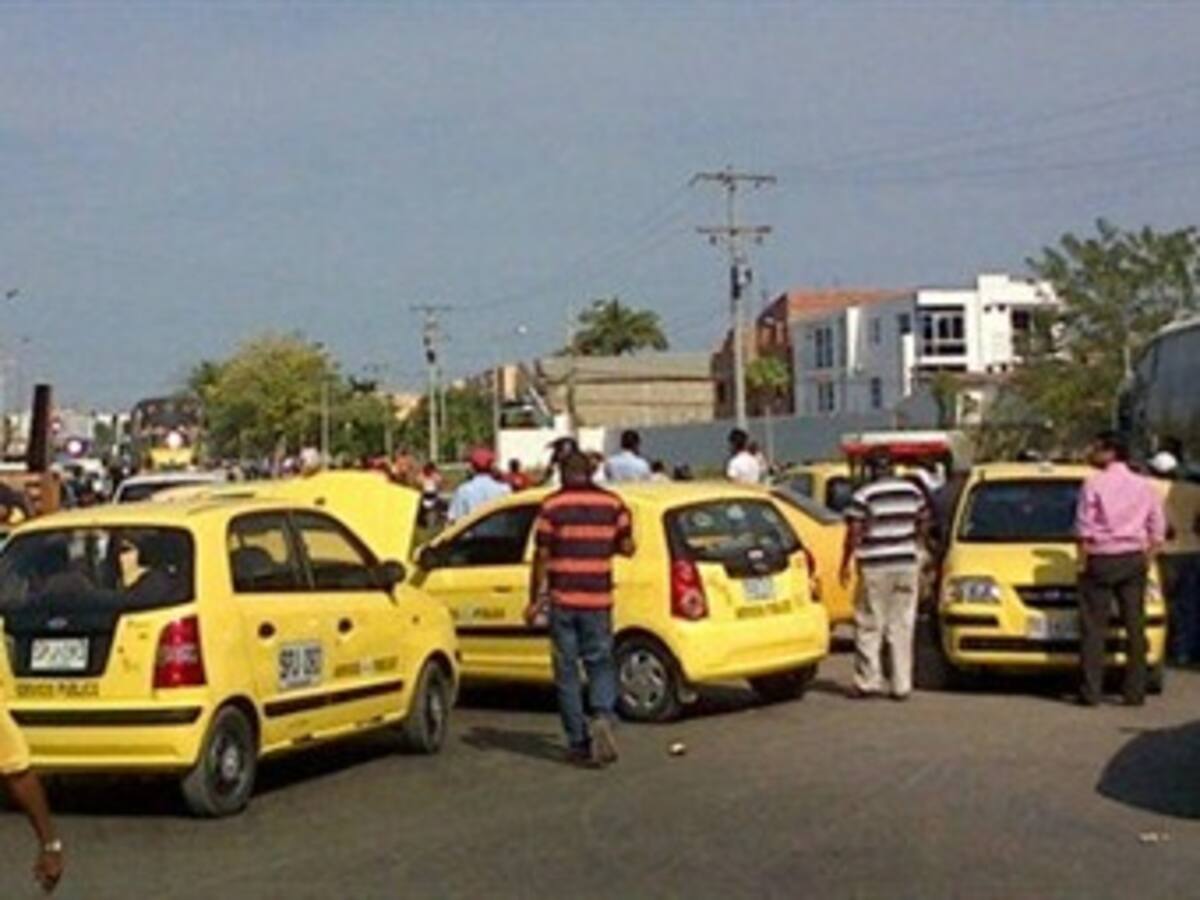 A raíz de protestas, los taxistas de Cartagena tendrán nuevo decreto