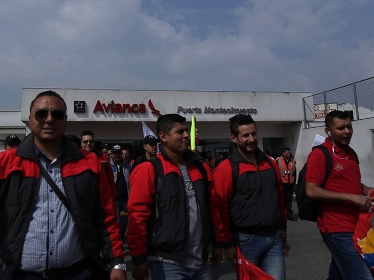 Avianca presenta demanda de ilegalidad del cese de actividades de los pilotos