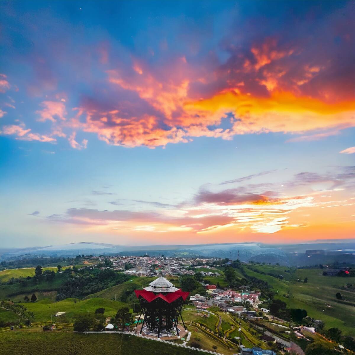 Eco parque mirador ‘Colina Iluminada del Quindío’ de Filandia reabre sus puertas