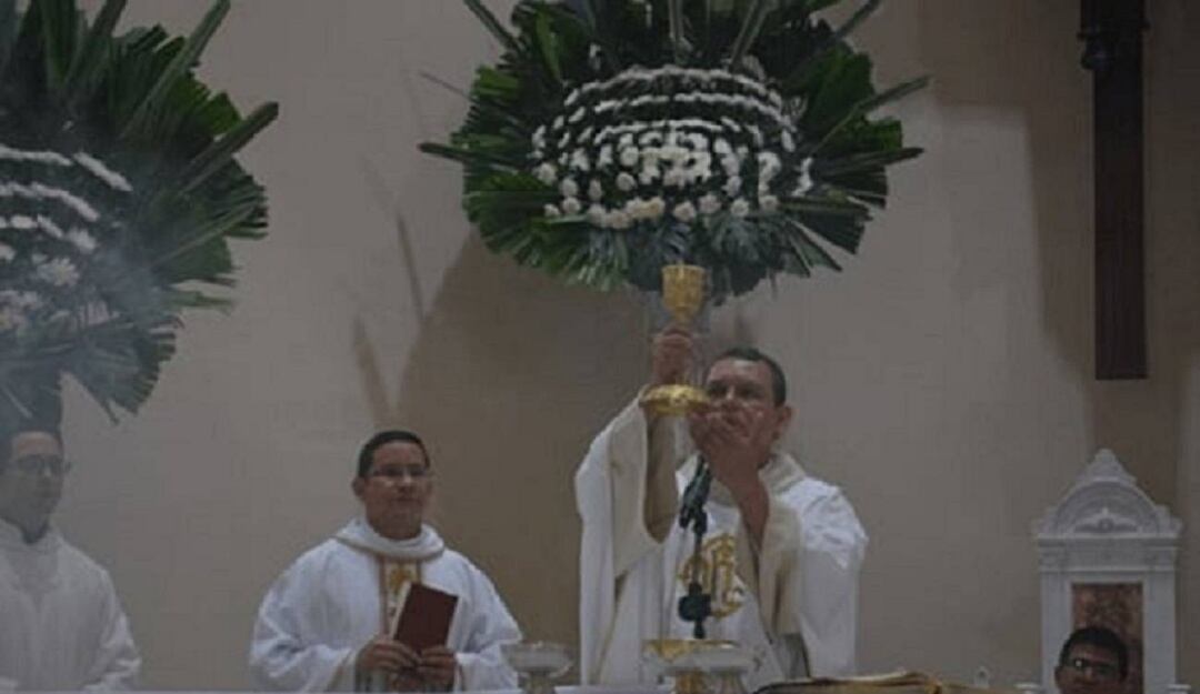 Monseñor Israel Bravo