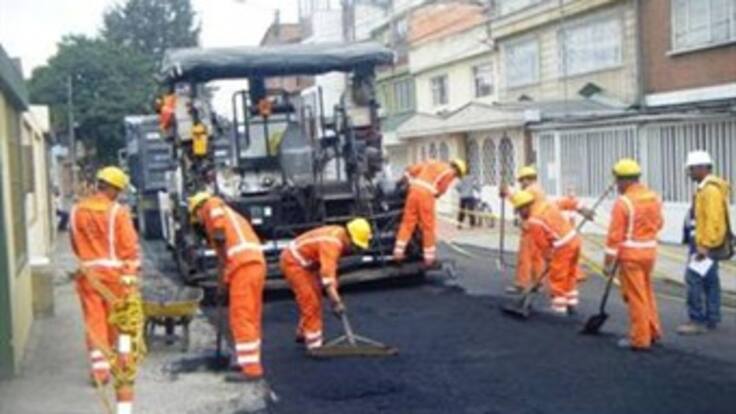 Este año los recursos nos alcanzan para recuperar el 10% de la malla vial local: Distrito