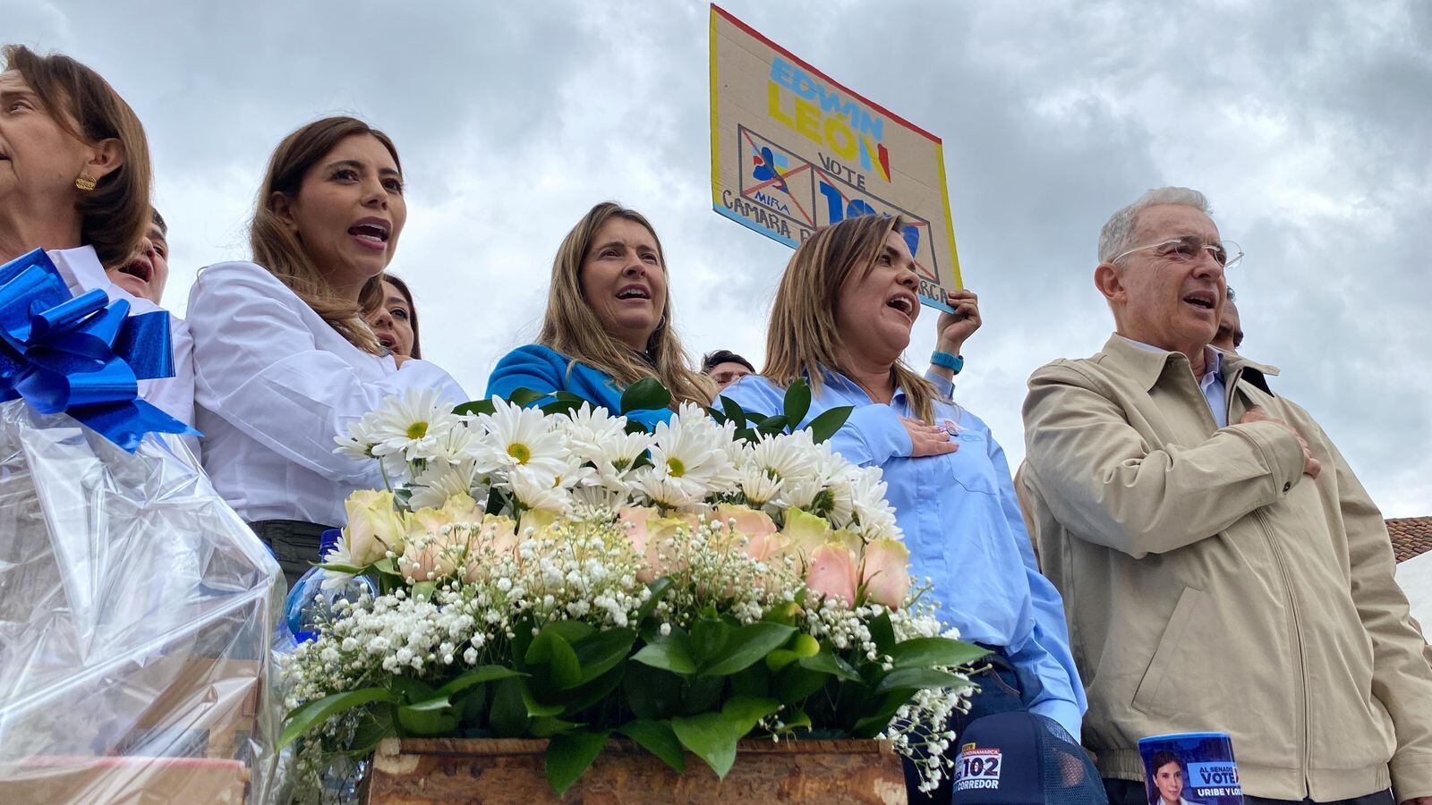 Uribismo hizo correría política en Zipaquirá: respaldan a Paloma Valencia y se reunieron con empresarios