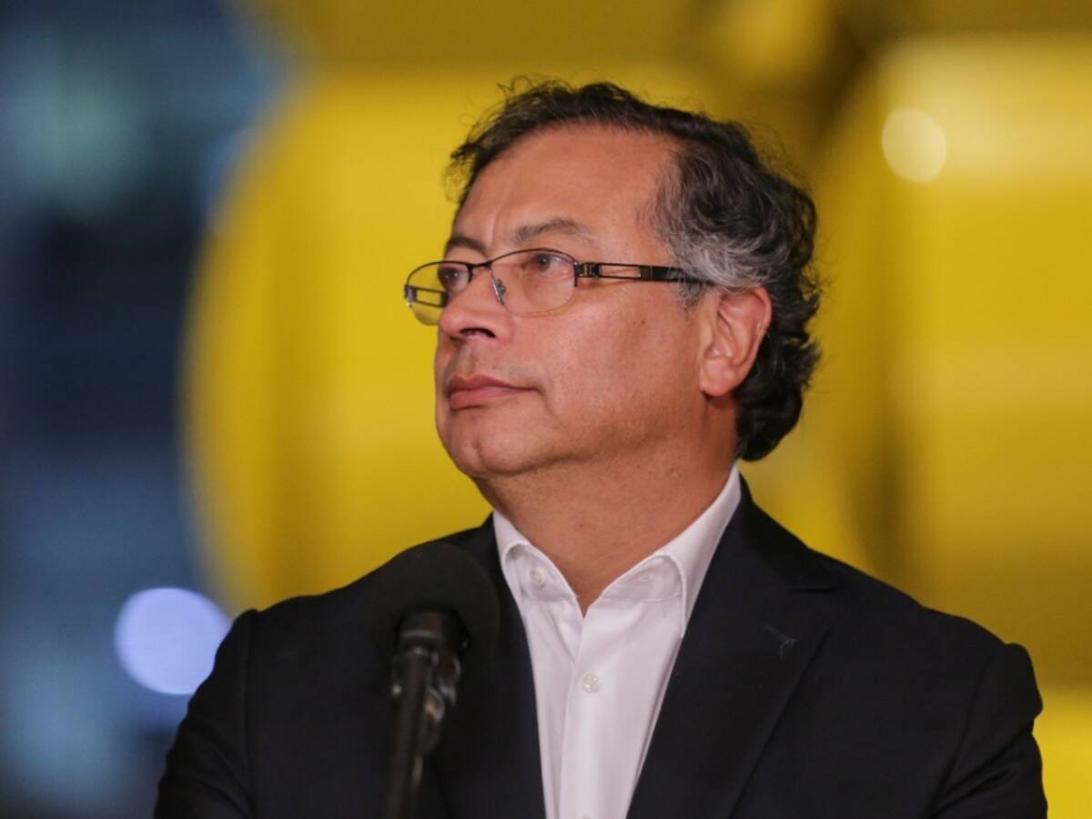 Petro entregó otra versión sobre ataque a patrullera en Cartagena: “fue el Clan del Golfo”