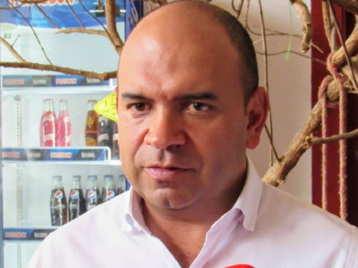 Caldas avanza en el mejoramiento de vías de conexión con Tolima