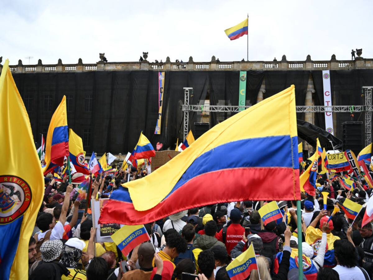 ¿Normativa sobre las protestas sociales está desbordada de la ley? Análisis de exfiscales