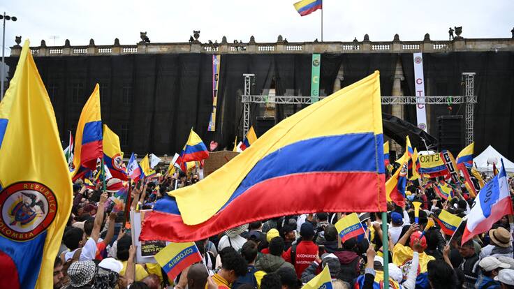 ¿Normativa sobre las protestas sociales está desbordada de la ley? Análisis de exfiscales