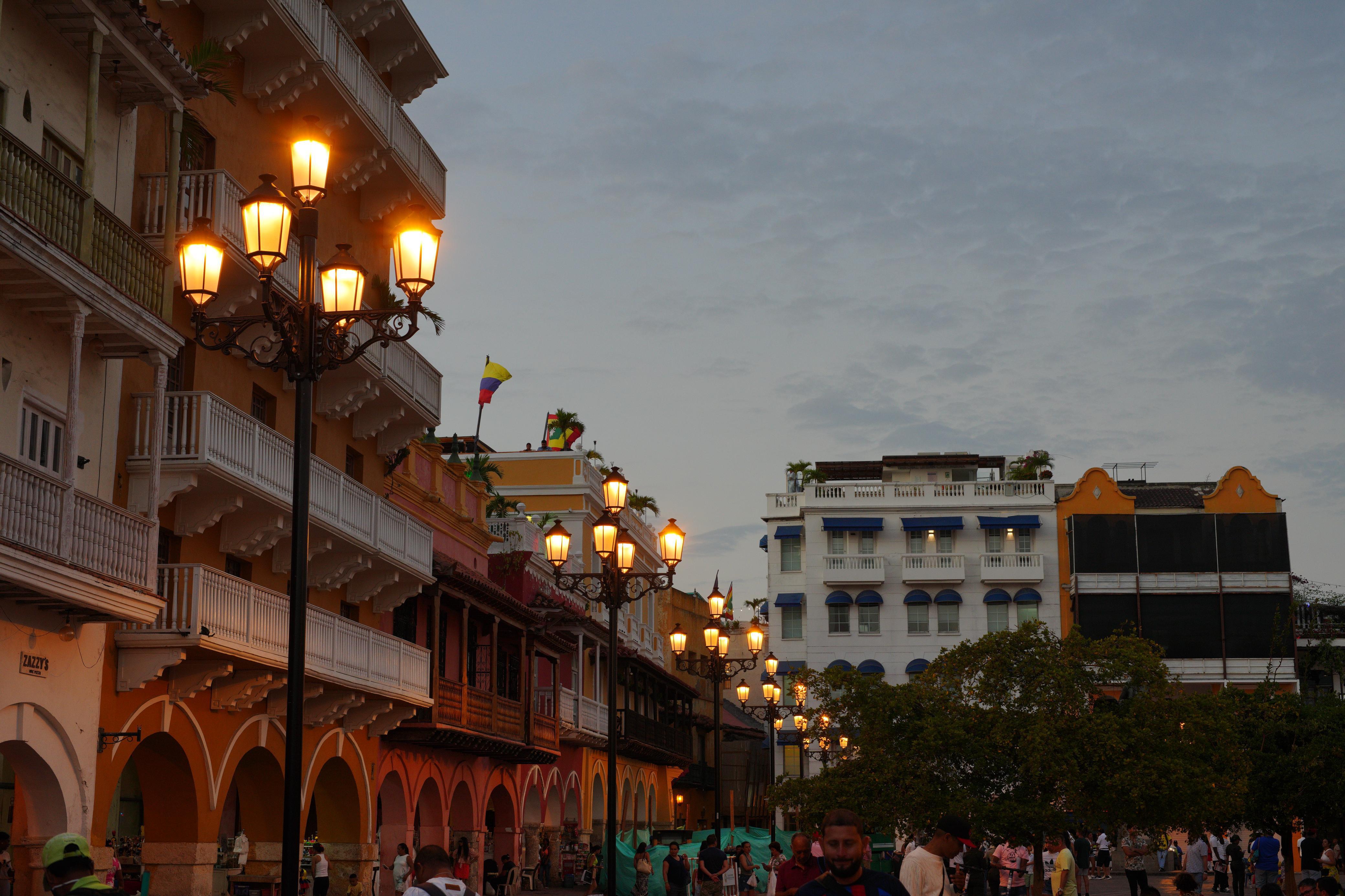 Se consolida el Plan Maestro de Iluminación del Centro Histórico de Cartagena
