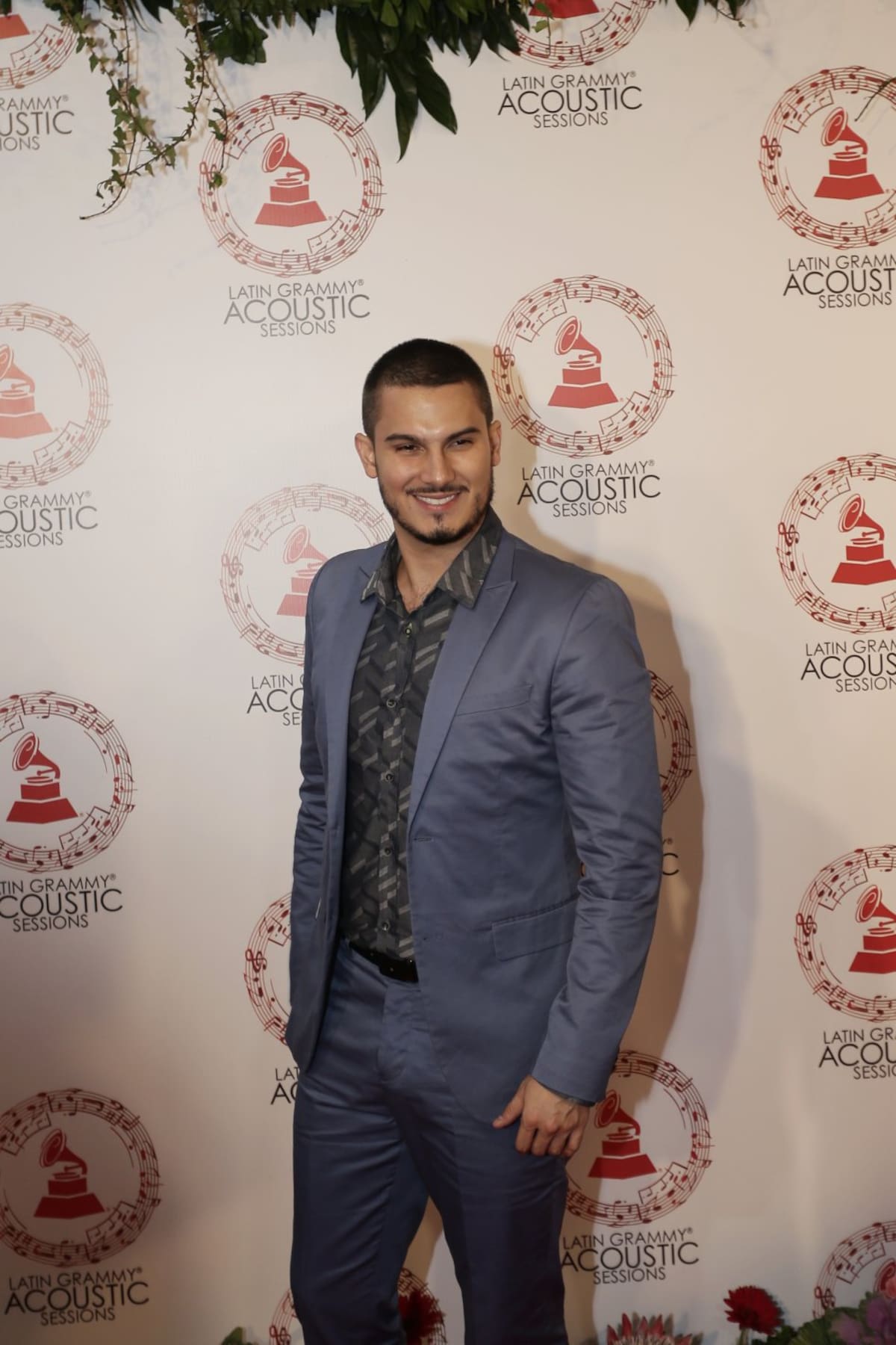 Para celebrar su graduación como abogada de la Universidad del Rosario, Laura Giraldo Bueno compartió unas fotos donde aparece con sus familiares, entre ellos el cantante Pipe Bueno.