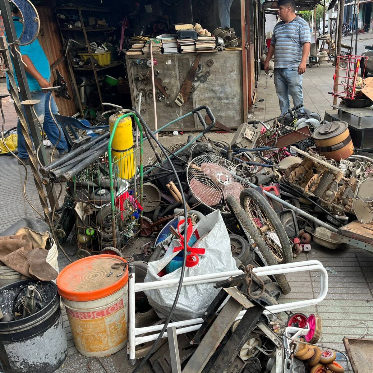 Alcaldía de Cúcuta demolió el “Triángulo de las Bermudas” en el centro de la ciudad