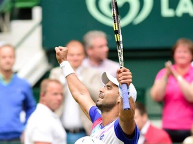 Alejandro Falla disputará el título del ATP de Halle ante Roger Federer