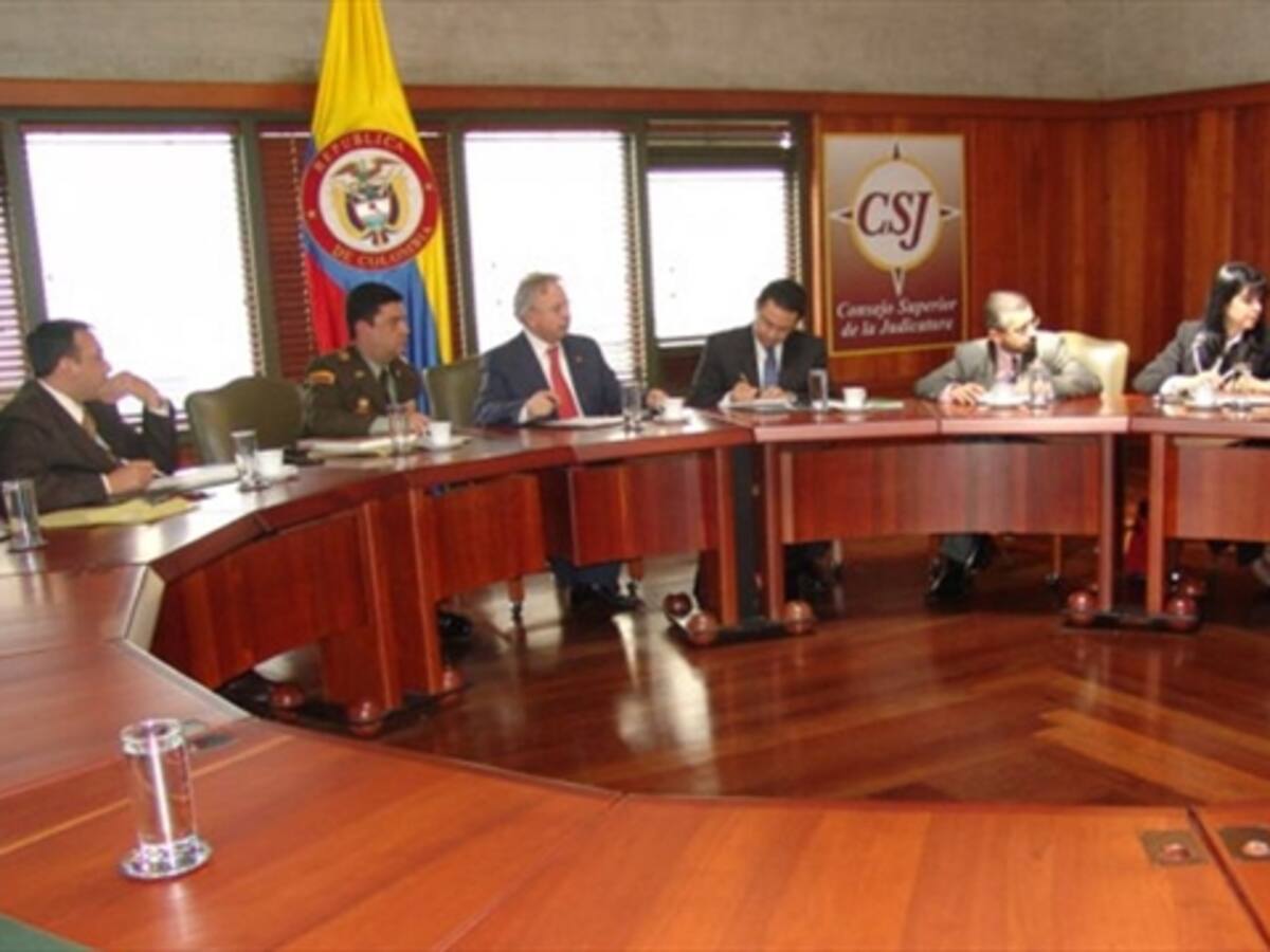 Enfrentamiento en Judicatura por informe sobre fallos de falsos positivos