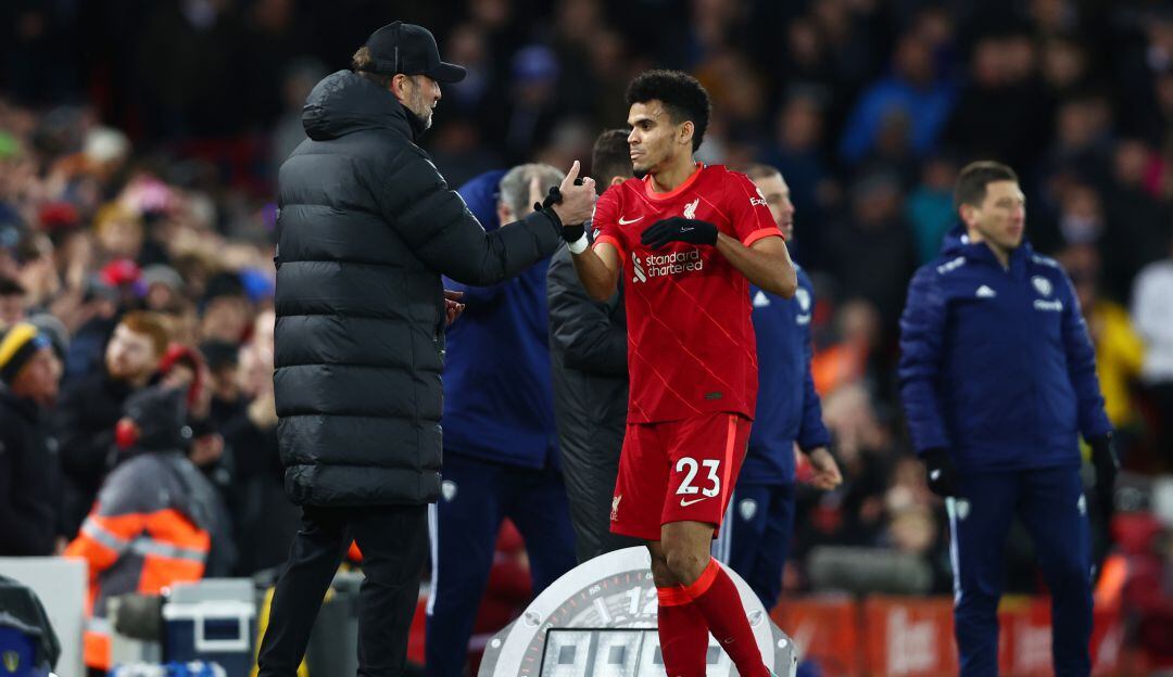 Jurgen Klopp y Luis Díaz
