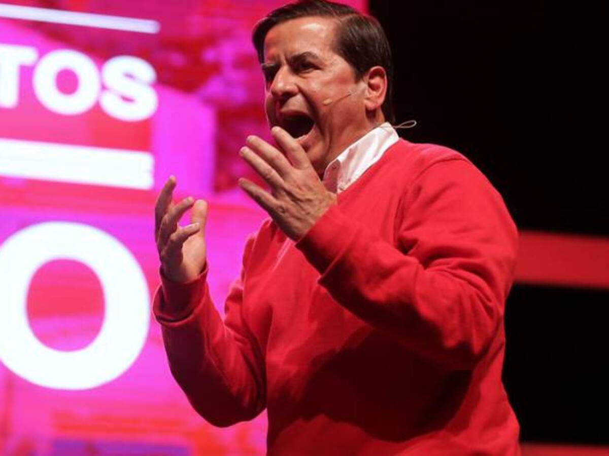 Cristo le pidió al presidente Santos retirar la Reforma Política del Senado