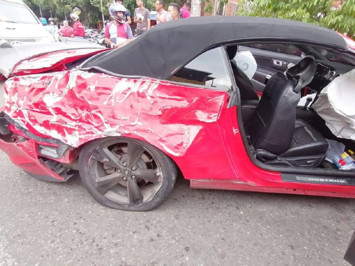 Tres heridos y cuantiosos daños deja percance vial en Neiva