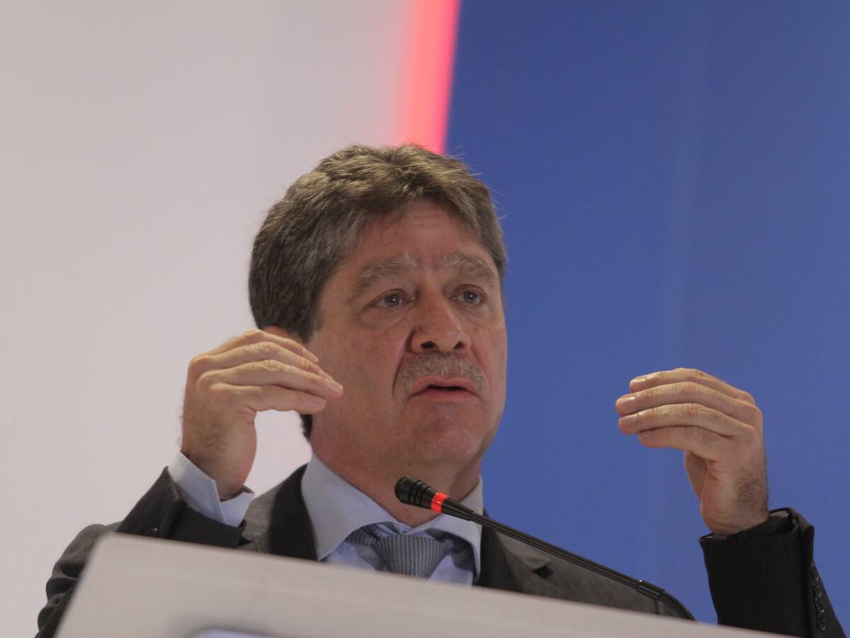 Es una decisión torpe: Bruce Mac Master por anuncio de Petro de no exportar carbón a Israel