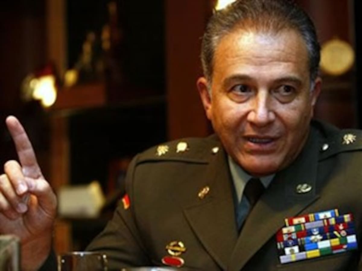 Desde este sábado el general (r) Naranjo se sumó a la mesa de diálogos en La Habana