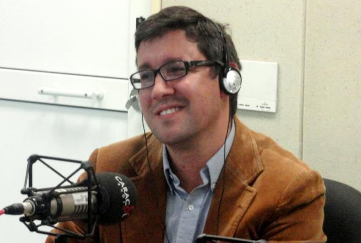 Víctor Solano, periodista y consultor de comunicaciones