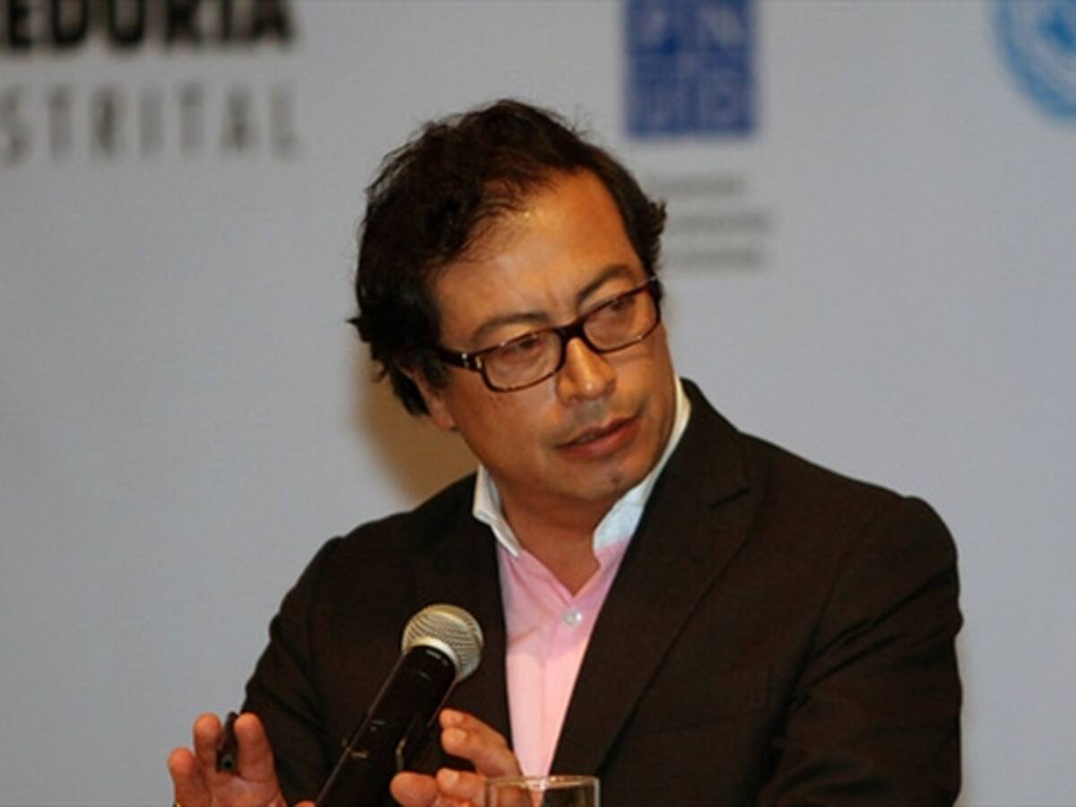 Gobierno intenta conciliar demanda de Petro en la CIDH