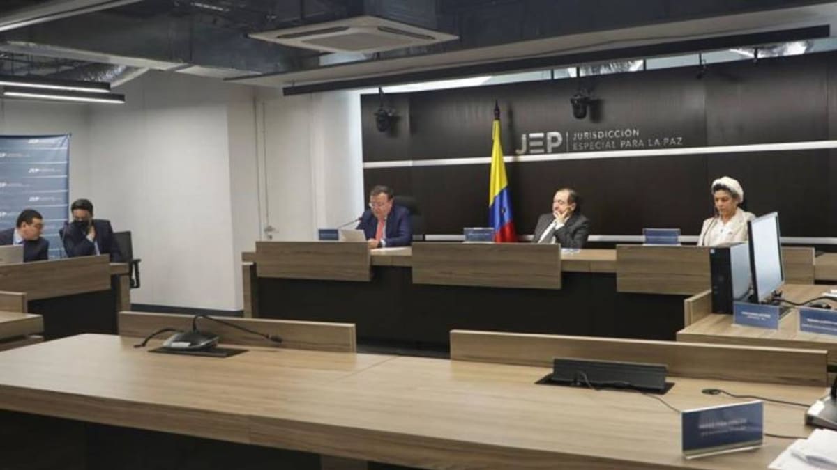 10 militares imputados por la JEP por falsos positivos en Dabeiba, Antioquia