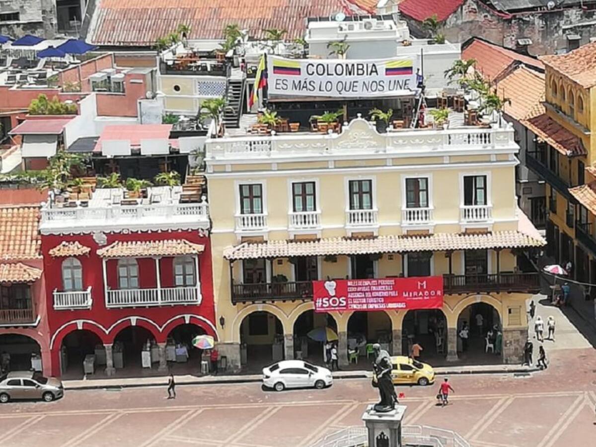 Plantón para exigir flexibilización del toque de queda en Cartagena