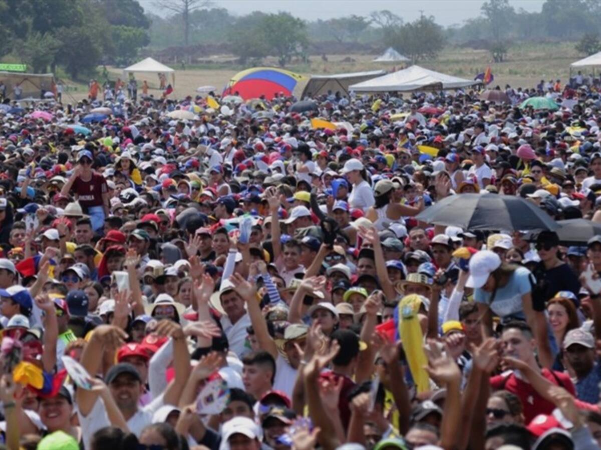 "Juntos y Apartes”, la caravana donde artistas colombianos y venezolanos interactúan