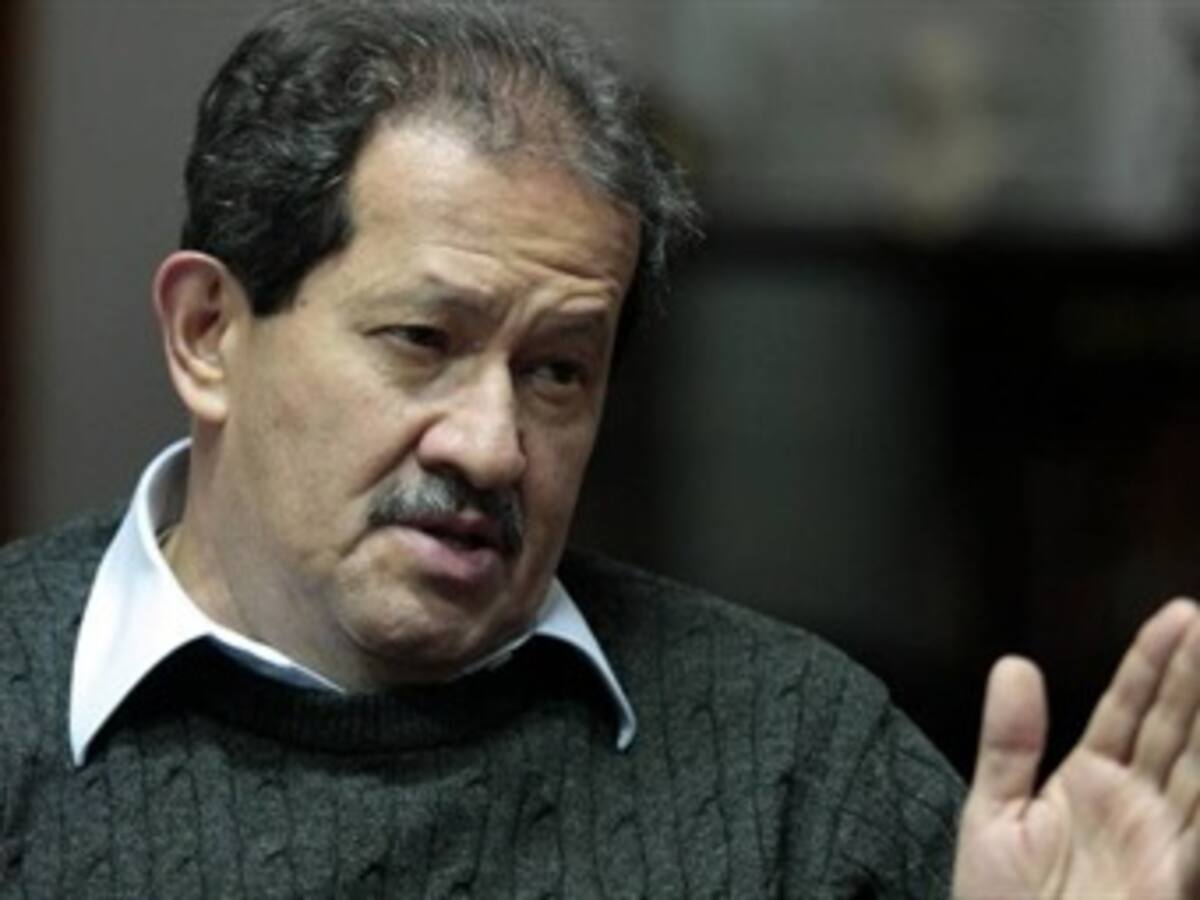 Senador Juan Carlos Vélez aseguró que el Vicepresidente Garzón apoya la constituyente