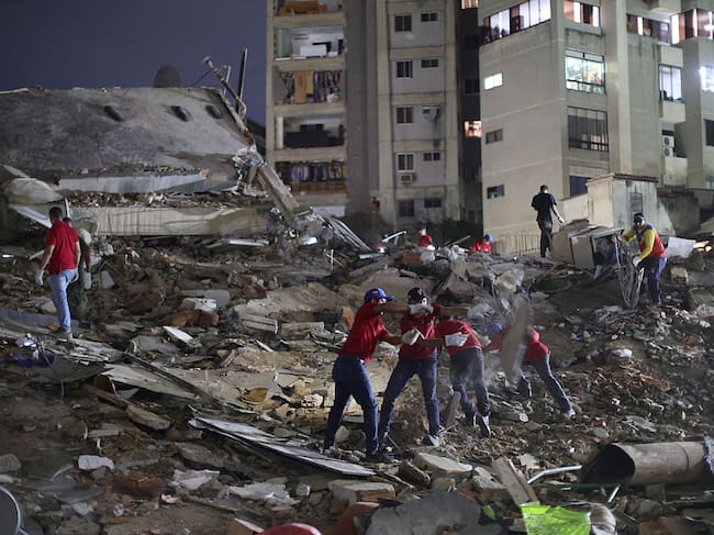 “Lo que me da dolor es que ya empiezan a verse saqueos”: Testimonio de diseñador desde Caracas. Getty Images