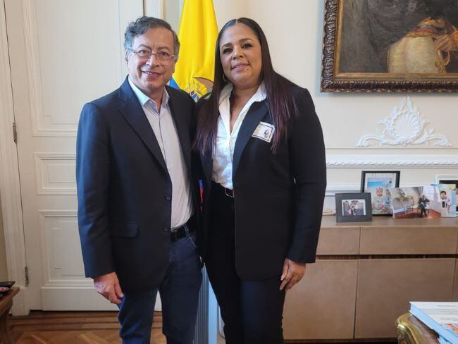 Petro elige a Ingris Padilla, de la terna de Fuerza Ciudadana, como gobernadora (e) del Magdalena